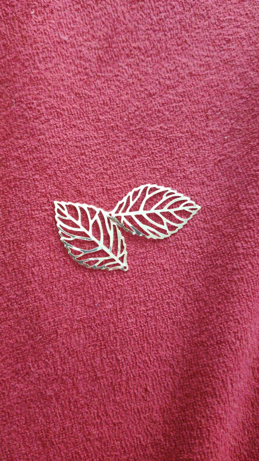 Metal leaf for resin art