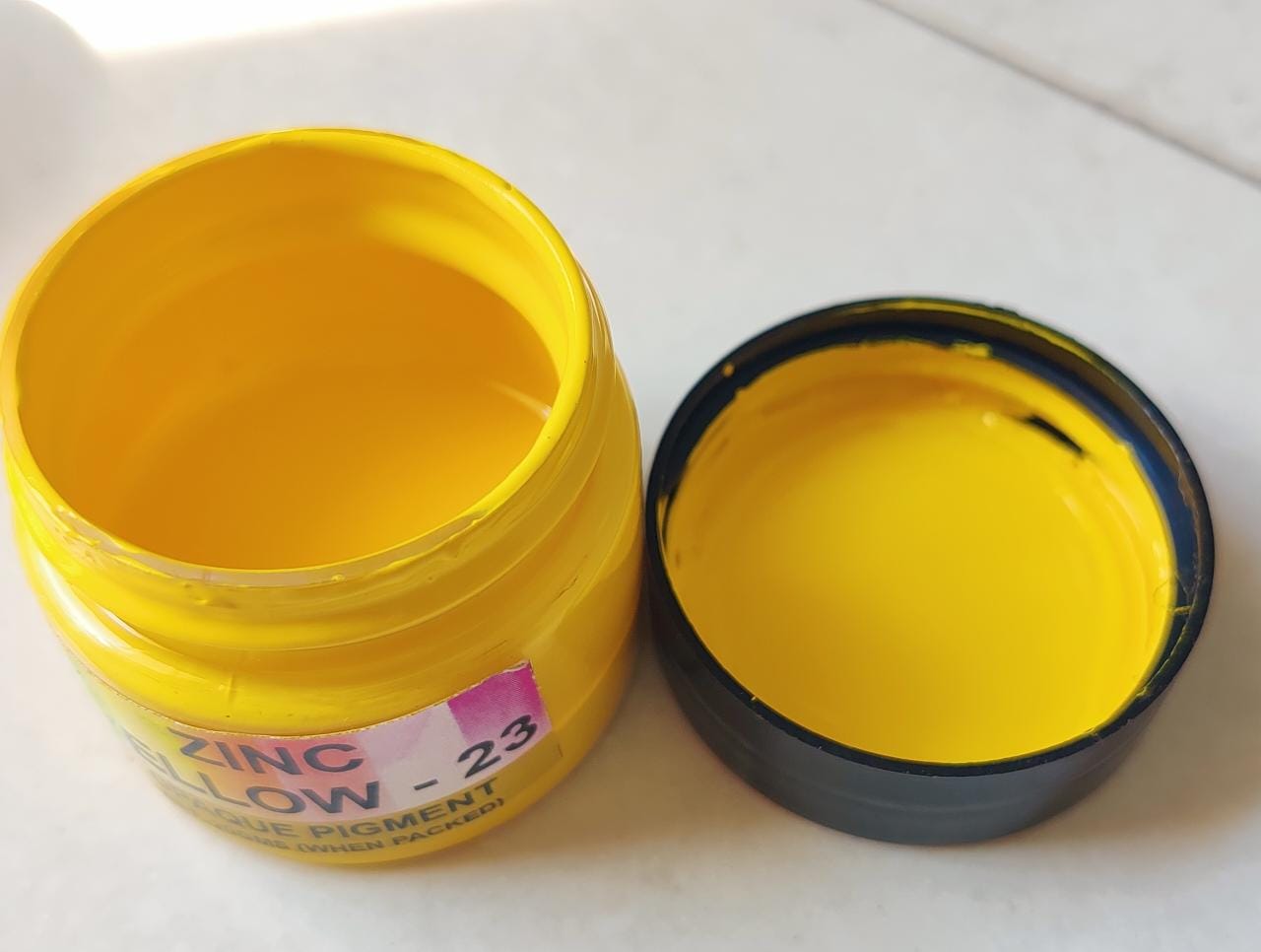 Zinc Yellow Pigment