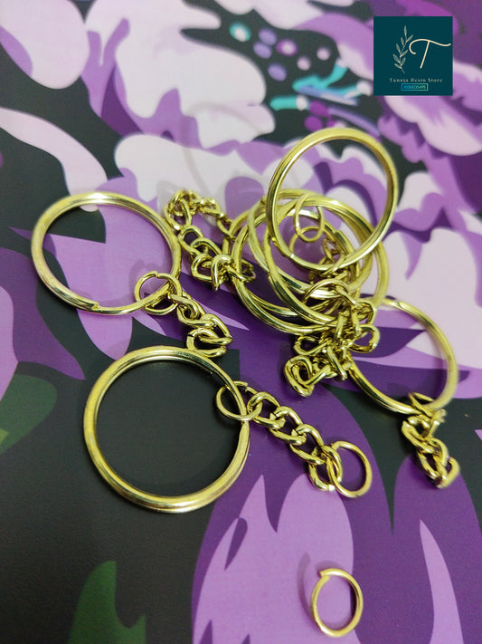 Gold colour keychain ring