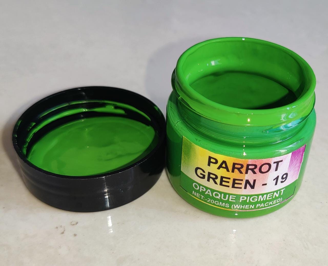 Parrot Green Opaque Pigment